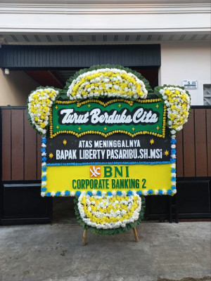 Papan Bunga Duka di Tamarunang