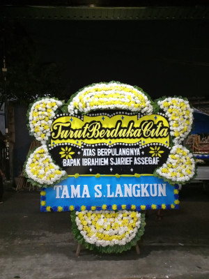 Papan Bunga Duka di Tamarunang